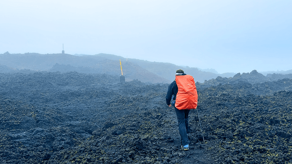 Trail break on Fimmvörðuháls