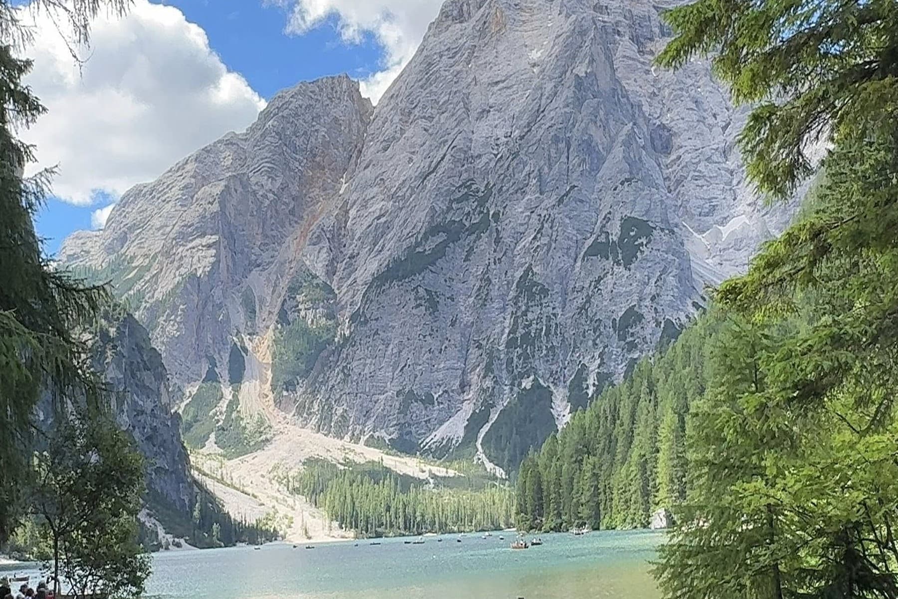 Lago di Braies and Croda del Becco from the shoreline