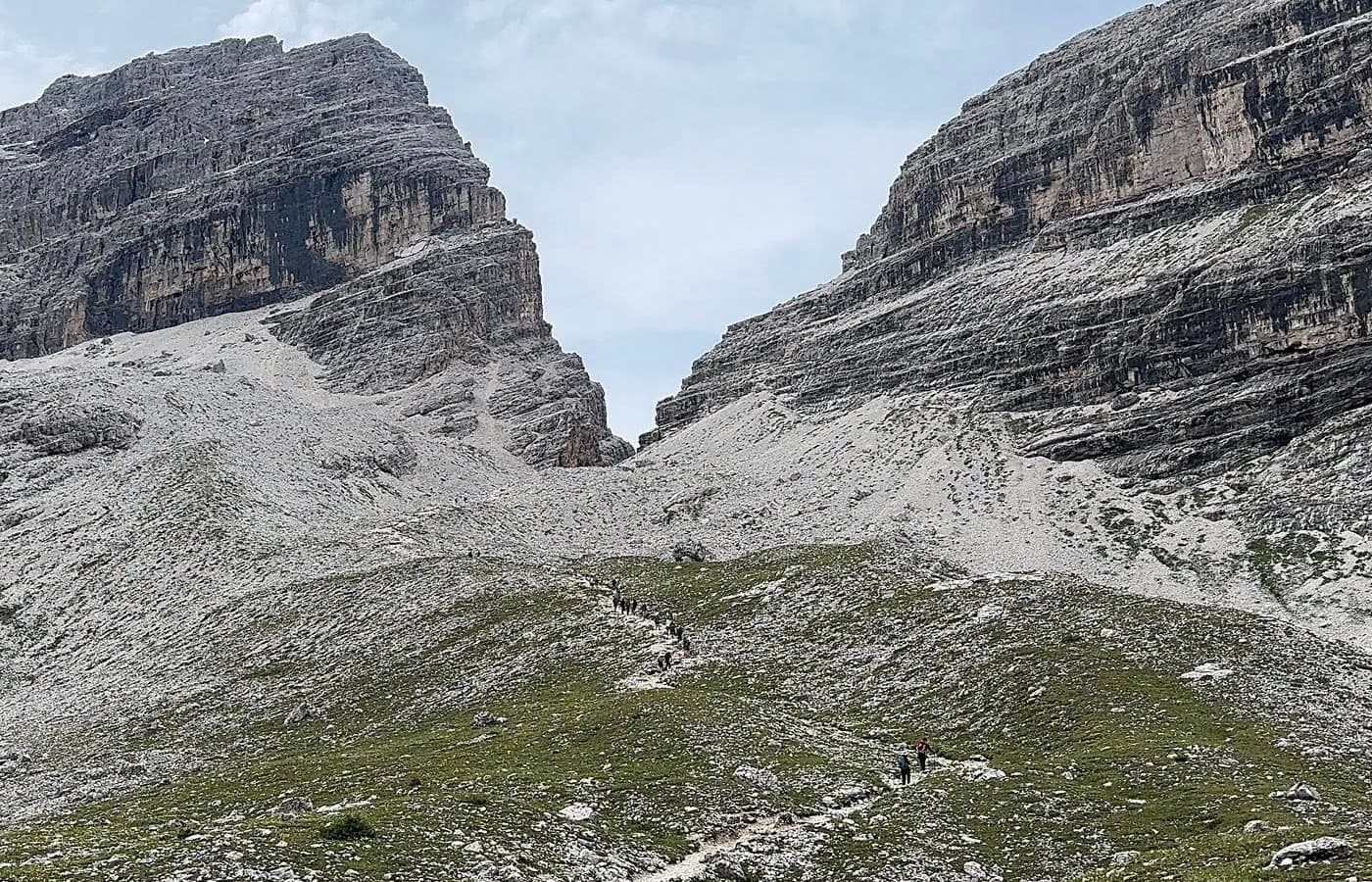 Long Day 4 trail through the central Dolomites