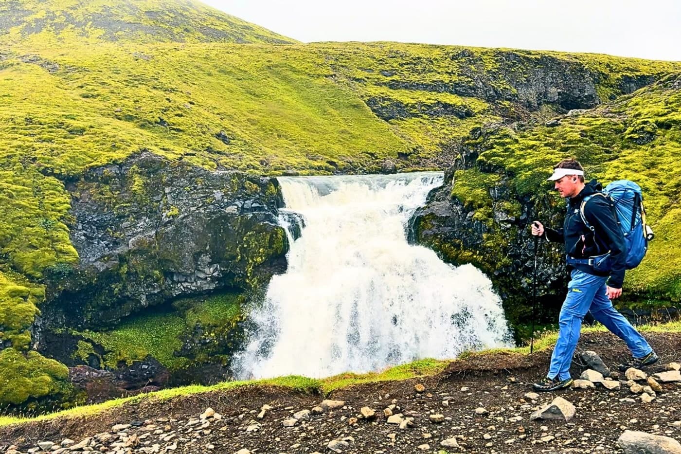 Volcanic terrain on the Fimmvörðuháls trail