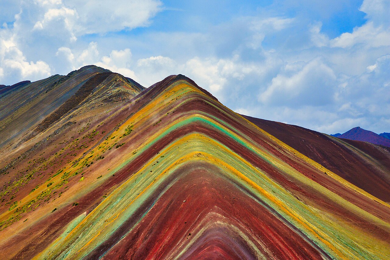 High-altitude ridge on the Rainbow Mountain hike