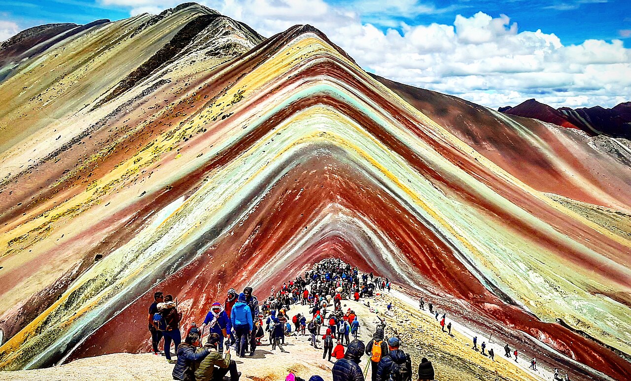 Montaña de siete colores above the Andes